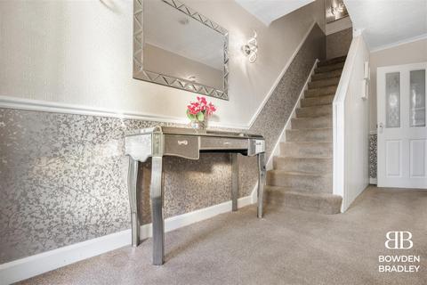 61 Arrowsmith Road, Chigwell, IG7 4PH