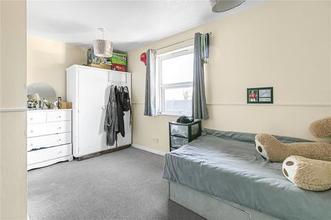 2 bedroom terraced house for sale, Ludwick Way, Welwyn Garden City, AL7