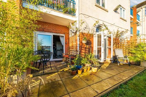 1 bedroom flat for sale, Horseshoe Bridge, Hampshire SO17