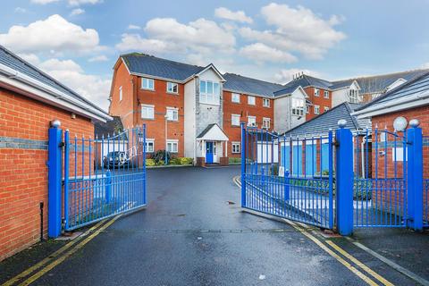 1 bedroom flat for sale, Horseshoe Bridge, Hampshire SO17