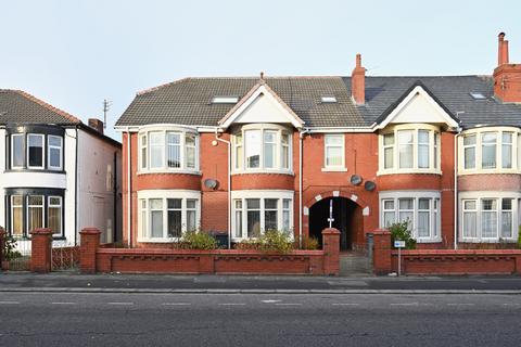 2 bedroom flat for sale, Watson Road, Blackpool FY4