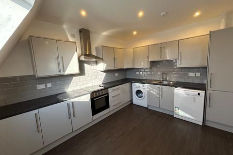 2 bedroom flat to rent, Summer Street, Redditch, B98