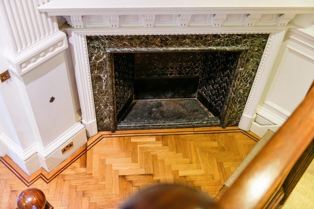 SHABDEN PARK HILL ROAD, INTERNAL FEATURE- (12).jpg