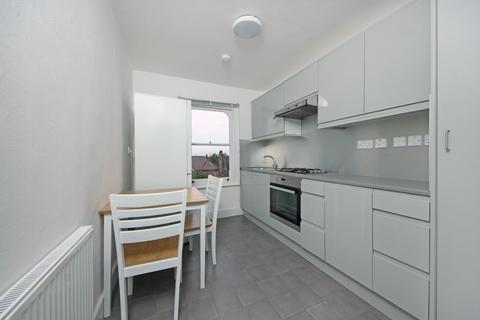 1 bedroom flat for sale, Grange Road, W5