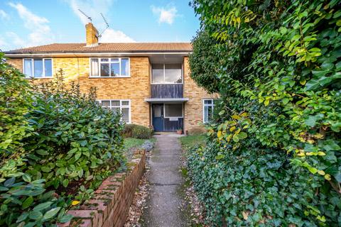 2 bedroom flat for sale, Woodroyd Court, Lansdown Road, Sidcup, DA14