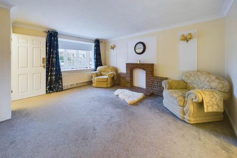 5 bedroom detached house for sale, Oaklands, Pevensey