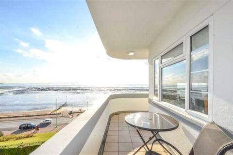 3 bedroom apartment for sale, Seaforth Road, Westcliff-on-Sea, Essex, SS0