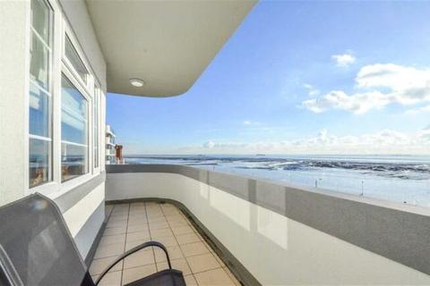 3 bedroom apartment for sale, Seaforth Road, Westcliff-on-Sea, Essex, SS0