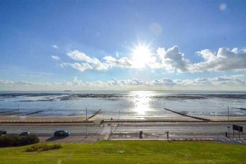 3 bedroom apartment for sale, Seaforth Road, Westcliff-on-Sea, Essex, SS0