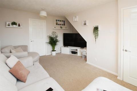 2 bedroom semi-detached house for sale, Sanderson Avenue, Bradford BD6