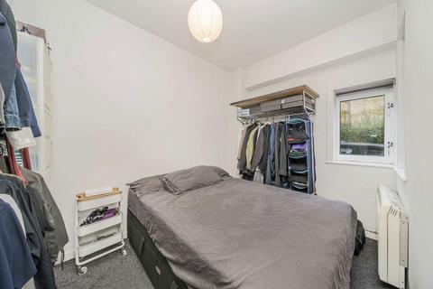 1 bedroom flat to rent, Newlands Quay, London E1W