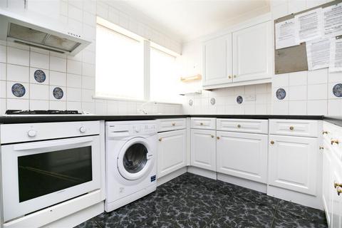 2 bedroom flat to rent, Church Road, Newcastle Upon Tyne NE3