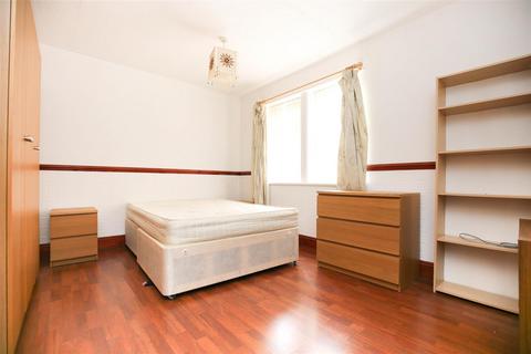 2 bedroom flat to rent, Church Road, Newcastle Upon Tyne NE3