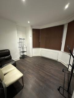 undefined, Heald Place, Manchester M14