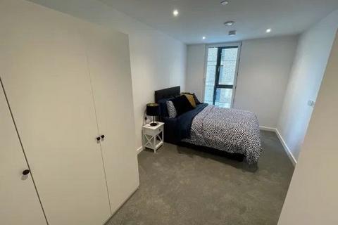 1 bedroom flat to rent, Propeller Crescent, CR0