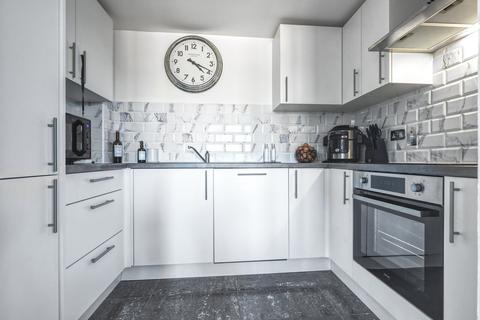2 bedroom apartment for sale, Station Road, Stewart Place Station Road, SG12