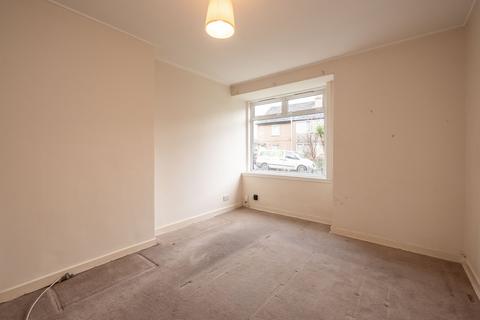 5 Broomlea Crescent, Edinburgh, EH12 7NR
