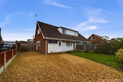 4 bedroom semi-detached house for sale, Nayland Avenue, Gresford, Wrexham