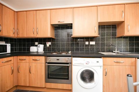 2 bedroom flat to rent, Orchard Place, Newcastle Upon Tyne NE2