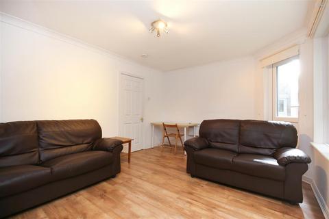 2 bedroom flat to rent, Orchard Place, Newcastle Upon Tyne NE2