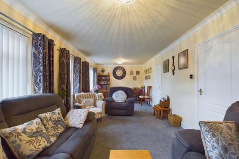 22 Stonecross Road, Whitby, YO21 3LT