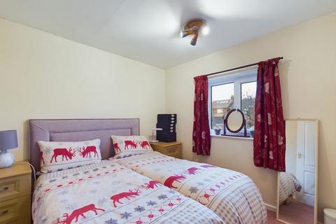 22 Stonecross Road, Whitby, YO21 3LT