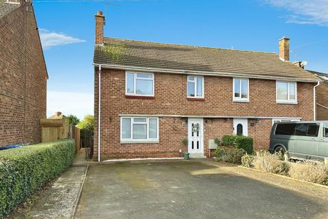 3 bedroom semi-detached house for sale, Haddon Road, Leamington Spa