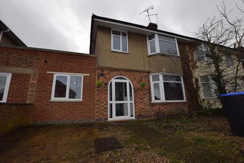 6 bedroom semi-detached house to rent, Winchester Road, Northampton NN4