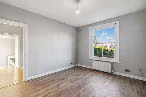 1 bedroom flat for sale, Brackenbury Gardens, London