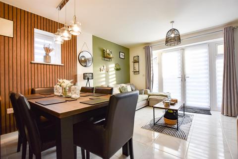 4 Murdock Grove, Wouldham, Rochester, ME1 3GZ