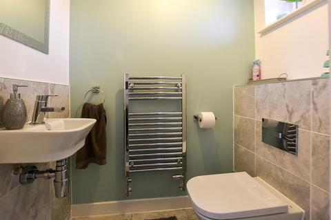 4 Murdock Grove, Wouldham, Rochester, ME1 3GZ
