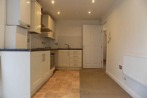 2 bedroom flat to rent, Dunbar House, 17 Grove Road, Wakefield, WF1 1NP