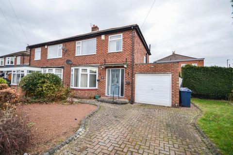 3 bedroom semi-detached house to rent, Davenport Drive, Gosforth