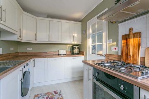 73 Cranbrook Drive, Maidenhead, SL6 6SR