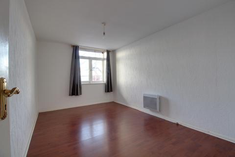 2 bedroom flat to rent, 96 Wiltshire House Lavender Street, Brighton