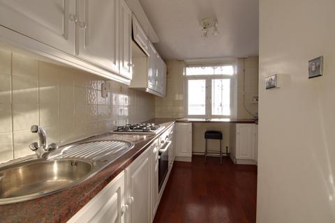 2 bedroom flat to rent, Wiltshire House Lavender Street, Brighton, East Sussex, BN2