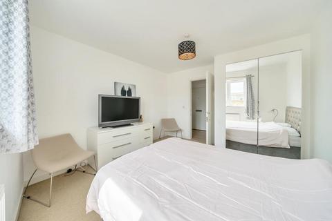 3 bedroom apartment to rent, Bridge Wharf,  Chertsey,  KT16