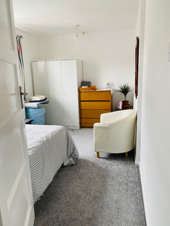 1 bedroom in a house share to rent, Colesbourne Road, Portsmouth PO6