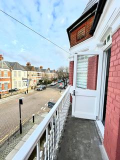 2 bedroom flat to rent, Maryland Road, London N22