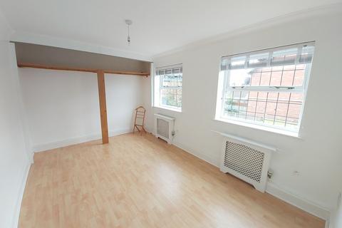 1 bedroom apartment to rent, Chandlers Row, Manchester M28