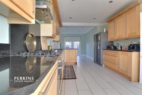 undefined, Ickenham, UB10