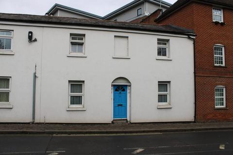 1 bedroom flat to rent, Oxford Road, Newbury RG14