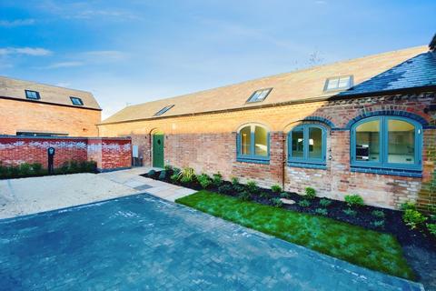 3 bedroom bungalow for sale, The Byre, Desford Road, Kirby Muxloe, LE9