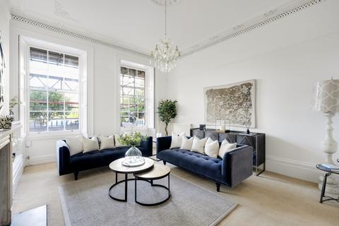Hall Floor Flat, 13 Vyvyan Terrace, Bristol, BS8 3DG