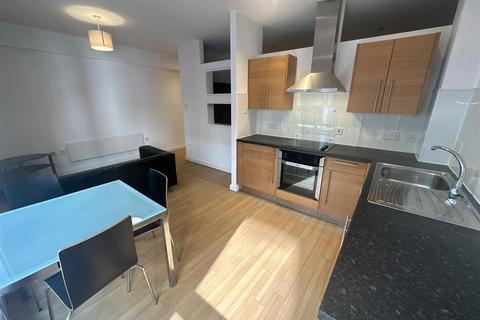 Studio to rent, Agecroft House, Northern Quarter