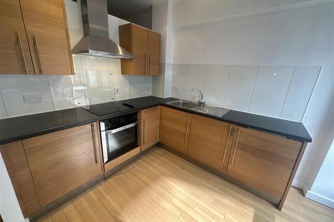 Studio to rent, Agecroft House, Northern Quarter