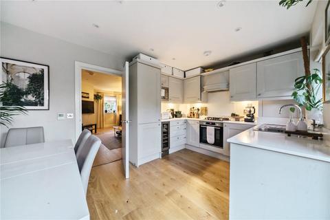 3 bedroom end of terrace house for sale, Tilford Street, Tilford, Farnham, Surrey, GU10