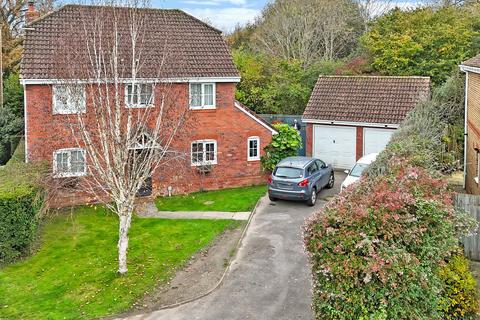 4 bedroom detached house for sale, Covert Mead, Ashington, West Sussex