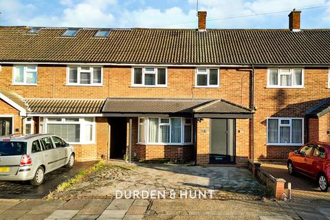 3 bedroom terraced house for sale, Tuck Road, Rainham, RM13