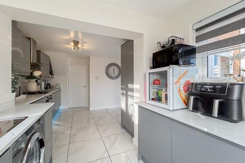 3 bedroom terraced house for sale, Caesar Crescent, Caerleon, NP18